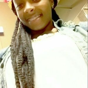 Meet your Posher, Janiya